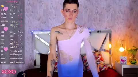 Snapshot of dominic_thailor chatting on September 2025 01:27:01 PM Dominic online show from September 2025 01:27:01 PM