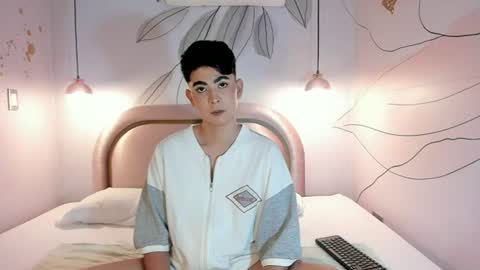 Snapshot of dominicjay_ chatting on July 2026 07:50:02 PM DOMINIC online show from July 2026 07:50:02 PM