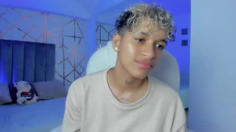 Snapshot of dominick_joness chatting on January 2025 11:56:01 PM Dominick  online show from January 2025 11:56:01 PM