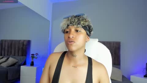 Snapshot of dominick_joness chatting on January 2025 11:00:01 PM Dominick  online show from January 2025 11:00:01 PM