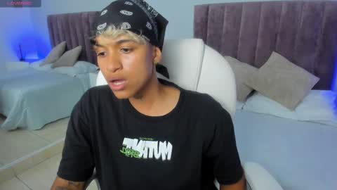 Snapshot of dominick_joness chatting on February 2025 01:20:02 AM Dominick  online show from February 2025 01:20:02 AM