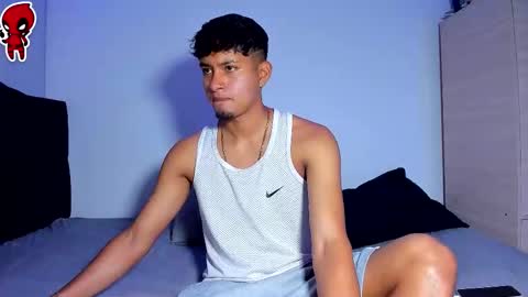 Snapshot of dominick_king chatting on February 2026 01:43:02 AM Dominic online show from February 2026 01:43:02 AM