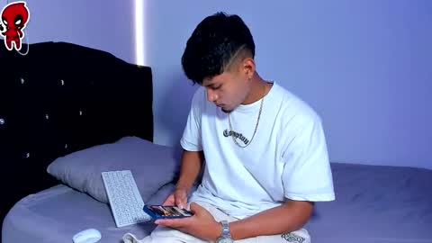 Snapshot of dominick_king chatting on March 2026 08:59:01 PM Dominic online show from March 2026 08:59:01 PM