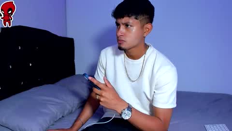 Snapshot of dominick_king chatting on March 2026 01:01:02 AM Dominic online show from March 2026 01:01:02 AM