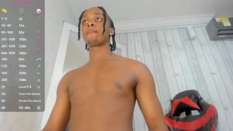 Dominicscott online show from October 2025 12:03:01 PM