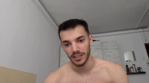 Snapshot of dominicvalente chatting on June 2026 11:21:01 AM dominicvalente online show from June 2026 11:21:01 AM