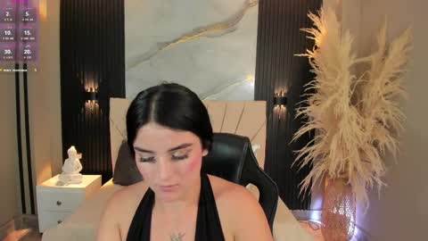 Snapshot of dominika_lovy chatting on April 2026 08:31:02 PM Dominika online show from April 2026 08:31:02 PM