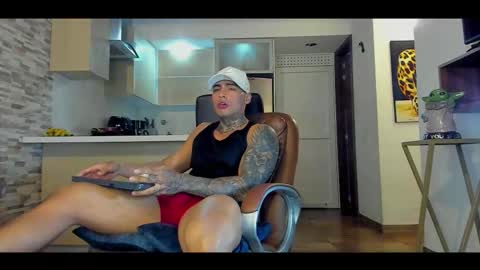 Only fans Ronnie col---InstaRonniecolleman  online show from November 2025 03:04:01 AM