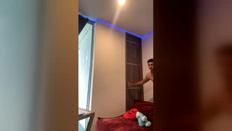 Snapshot of dominiofit chatting on June 2026 12:00:02 PM Only fans Ronnie col---InstaRonniecolleman online show from June 2026 12:00:02 PM