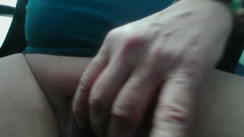 Snapshot of dominux1er chatting on March 2025 07:38:02 PM Dominique online show from March 2025 07:38:02 PM