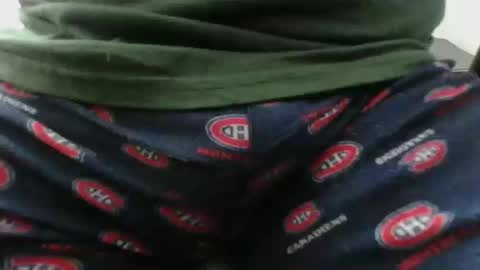 Snapshot of dominux1er chatting on October 2025 04:51:01 PM Dominique online show from October 2025 04:51:01 PM