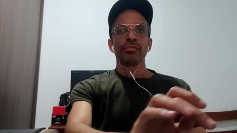 Snapshot of don__chi chatting on February 2025 12:30:01 AM don__chi online show from February 2025 12:30:01 AM