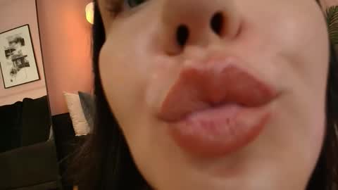 dona11a online show from May 2026 04:07:02 AM