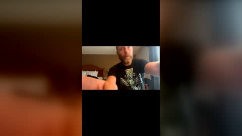 Snapshot of dondoin chatting on May 2026 08:06:02 PM live online show from May 2026 08:06:02 PM