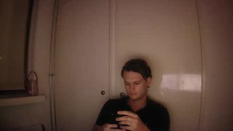 Snapshot of donn053 chatting on September 2025 07:25:02 PM Papi online show from September 2025 07:25:02 PM