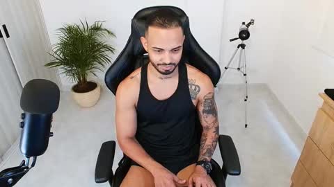 Victor online show from October 2025 04:28:01 PM