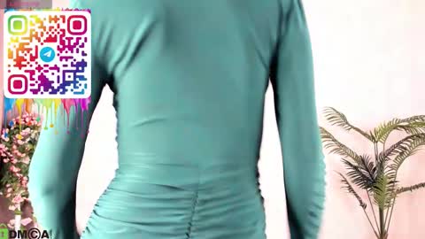 Aura online show from September 2025 03:51:01 AM