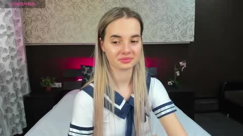 Snapshot of donnaaa_evans chatting on February 2025 04:06:01 AM Donna On GMT2 Mon-Fri 3-9 AM online show from February 2025 04:06:01 AM