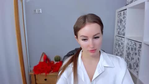 DonnaSensual online show from November 2025 06:54:01 PM