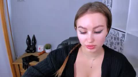 DonnaSensual online show from February 2026 05:41:01 PM