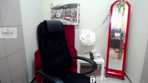 Snapshot of donnasia chatting on June 2026 10:39:02 AM Sia online show from June 2026 10:39:02 AM