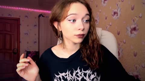 Nicole online show from January 2025 01:55:02 PM