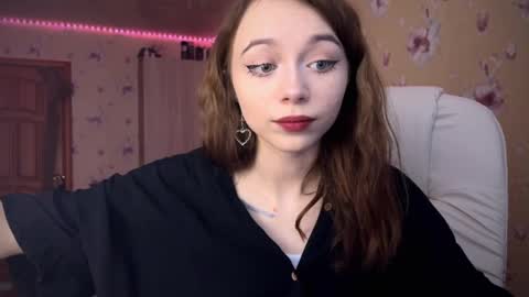 Nicole online show from February 2025 12:36:02 PM