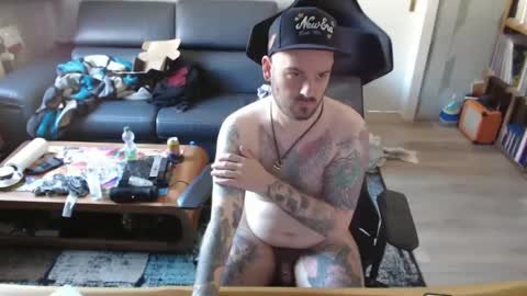 doomsy_minatozaki online show from January 2025 11:59:02 AM