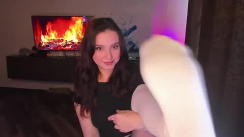Snapshot of doracharmer chatting on June 2026 01:13:01 PM Dora Charmer online show from June 2026 01:13:01 PM