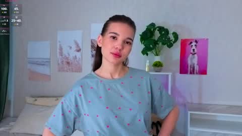 Snapshot of dorarindels chatting on April 2026 01:03:01 AM Kiki online show from April 2026 01:03:01 AM