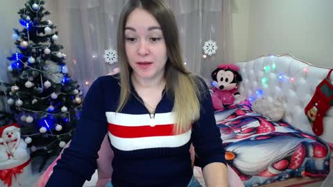 Snapshot of dorasuun chatting on December 2024 09:45:01 AM dorasuun online show from December 2024 09:45:01 AM