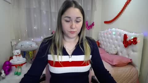 Snapshot of dorasuun chatting on February 2025 02:08:01 PM dorasuun online show from February 2025 02:08:01 PM