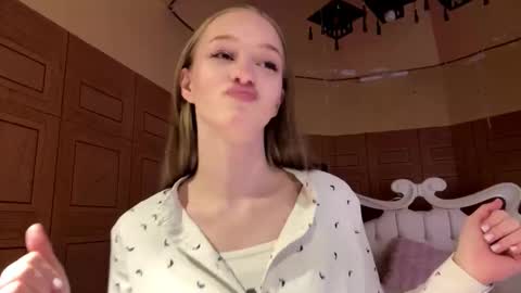 Anika online show from March 2026 01:15:01 PM