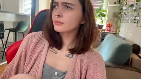 Alice online show from February 2025 10:15:02 AM