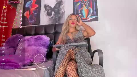 Snapshot of dorian_lev chatting on July 2026 06:42:02 PM Nicolle online show from July 2026 06:42:02 PM