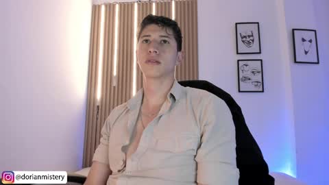 Snapshot of dorian_mystery chatting on May 2026 01:25:02 AM dorian_mystery online show from May 2026 01:25:02 AM