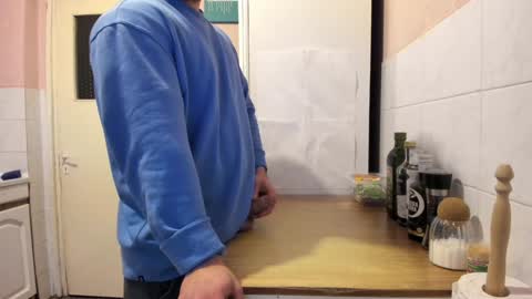 menu  below online show from December 2024 12:19:02 PM