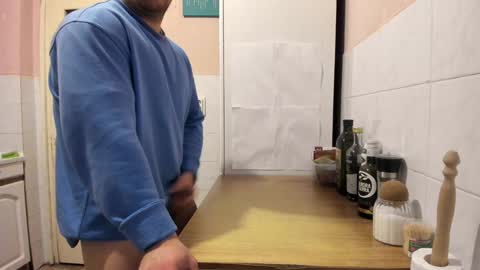 menu  below online show from January 2025 09:50:01 PM