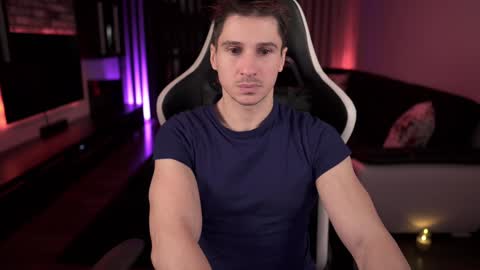 Dorian Reyes online show from January 2025 10:26:01 PM