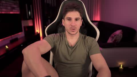 Dorian Reyes online show from January 2025 11:12:02 PM