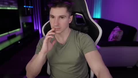 Dorian Reyes online show from February 2025 11:24:02 PM