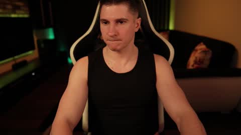 Dorian Reyes online show from March 2025 01:14:02 AM