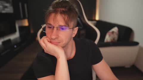 Dorian Reyes online show from January 2026 12:03:02 AM