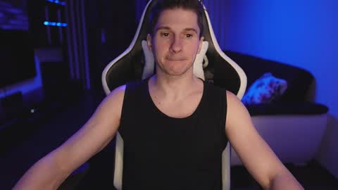 Dorian Reyes online show from May 2026 10:15:02 PM