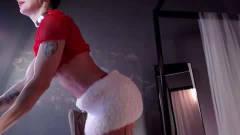 Dorothy Next stream on Monday at 3am-9am online show from December 2025 06:39:02 AM