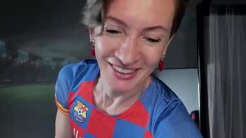 Snapshot of dorothy_meyer chatting on June 2026 05:17:02 AM Dorothy Next stream on Monday at 3am-9am online show from June 2026 05:17:02 AM