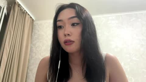 Snapshot of dorthadeboard chatting on May 2026 08:39:02 PM Anee online show from May 2026 08:39:02 PM