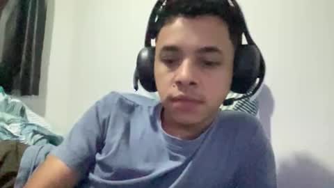 Snapshot of dotadinha chatting on March 2026 04:36:02 AM dotadinha online show from March 2026 04:36:02 AM