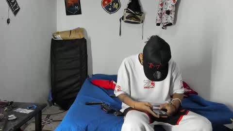 Snapshot of douglas_gallegos chatting on February 2026 05:47:02 AM douglas_gallegos online show from February 2026 05:47:02 AM