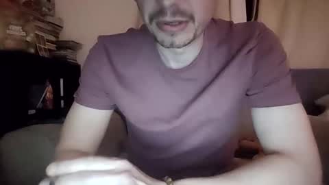 Snapshot of doveyfinn88 chatting on May 2026 11:24:01 PM doveyfinn88 online show from May 2026 11:24:01 PM